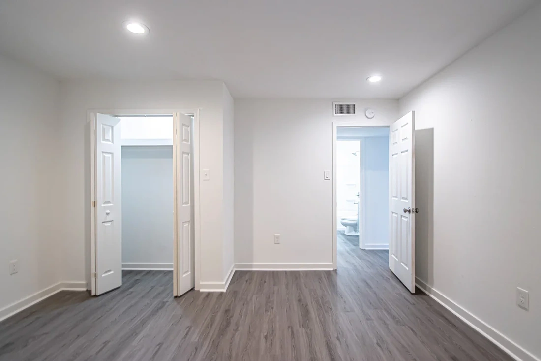 towne-park-apartments-galllery-20-orig
