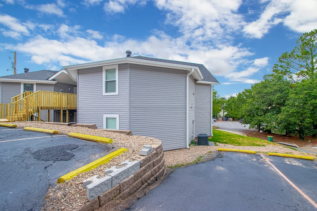 towne-park-apartments-galllery-4-orig